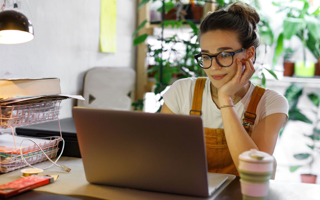 5 Ways to Stay Active While Working From Home
